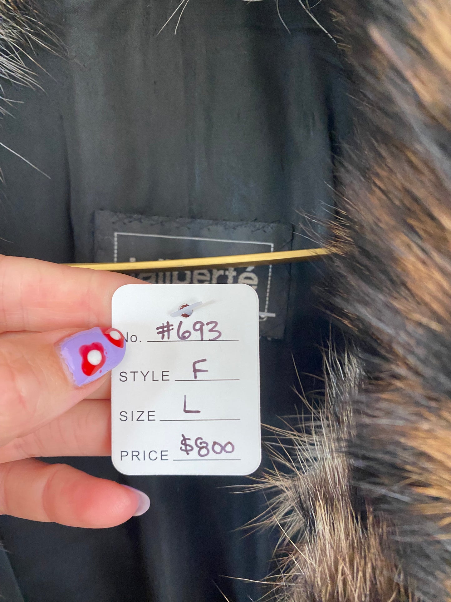 Vintage Fur Coat (693)