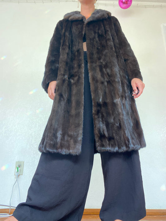 Vintage Thick Mink Coat – Dark Chocolate Brown – Size Small