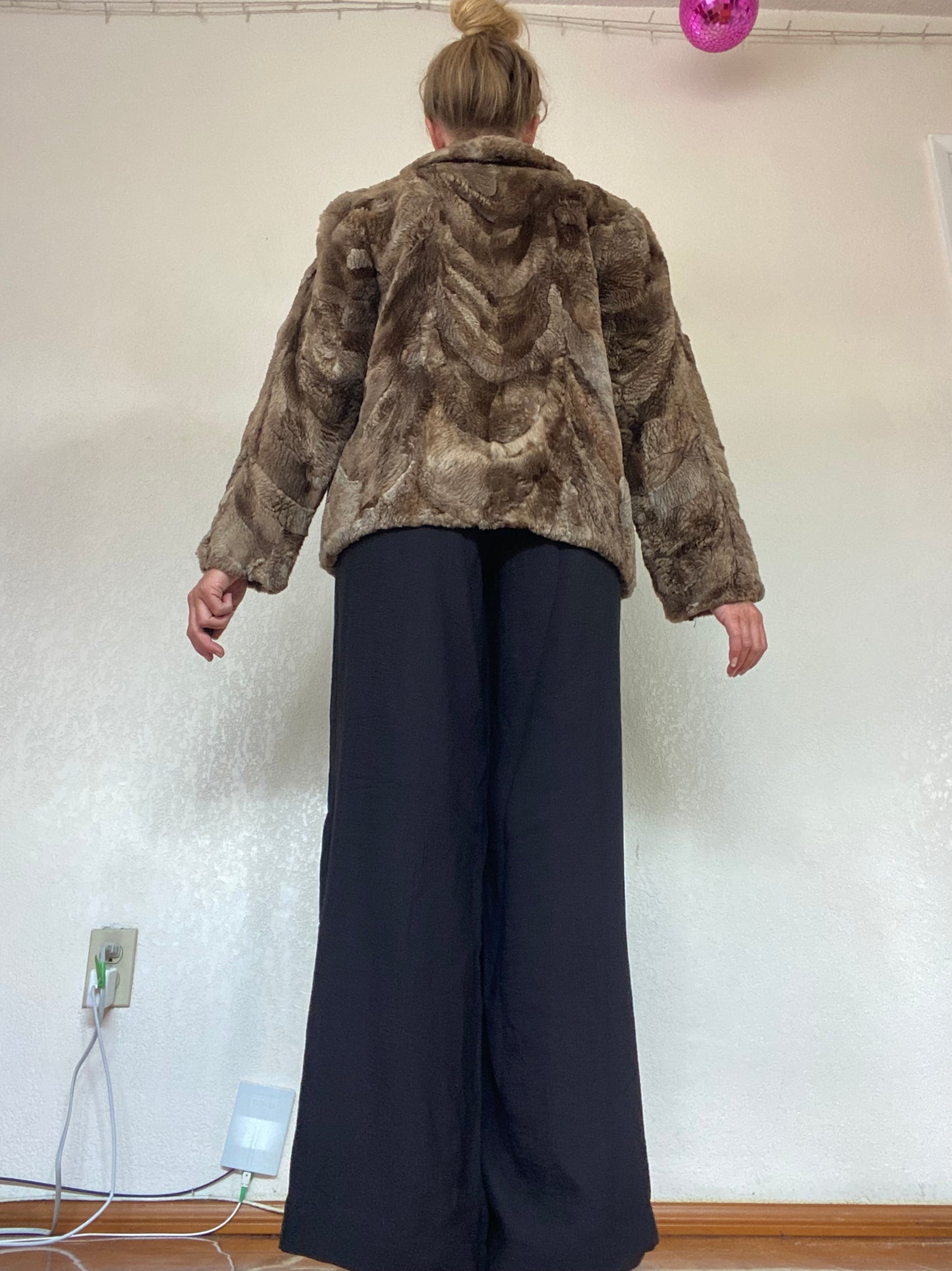 Vintage Sheared Beaver Fur Coat - Men’s XS, Women’s Small