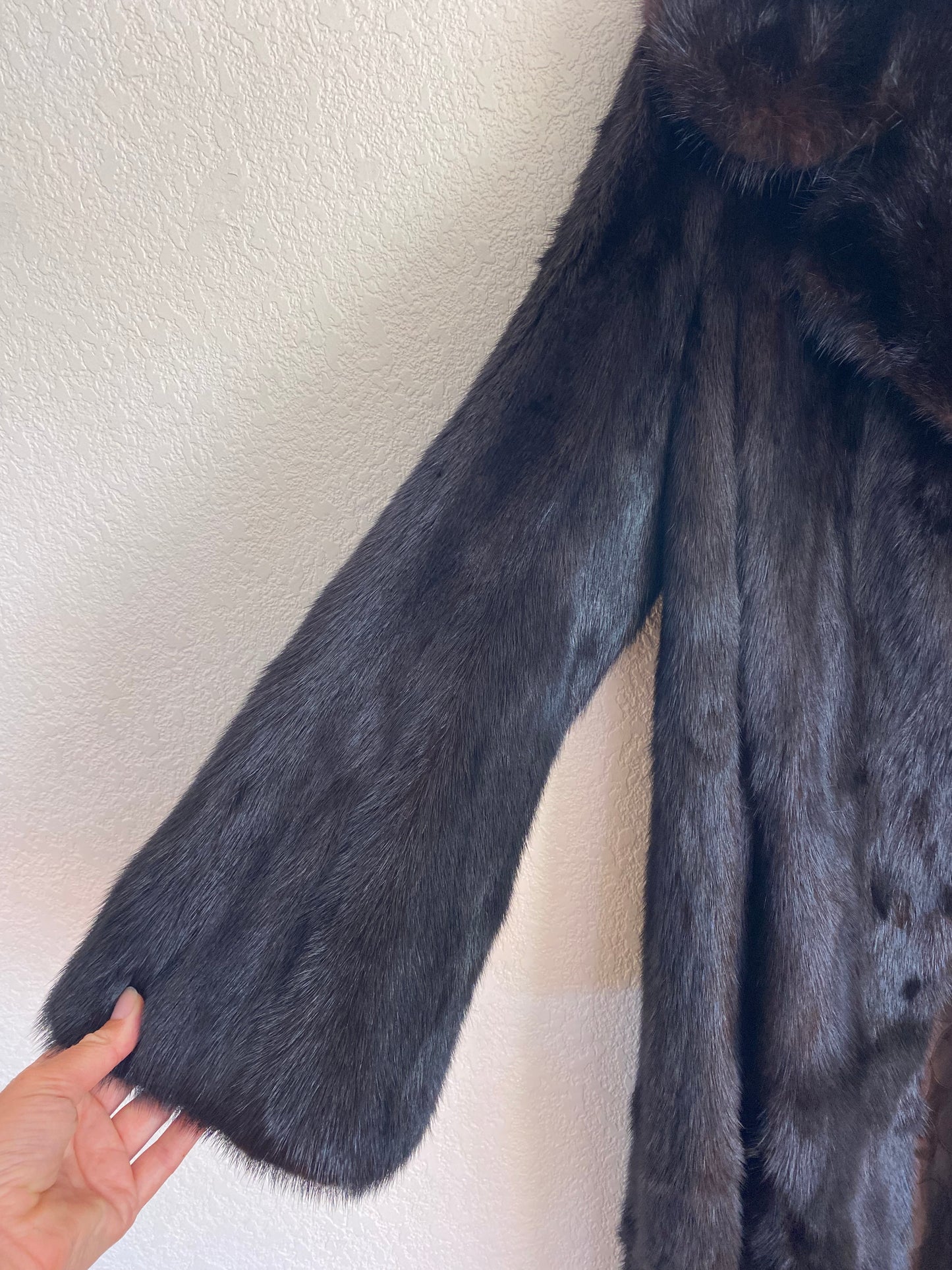 Vintage Black Vintage Mink Fur Coat - Men’s Small, Women’s Medium