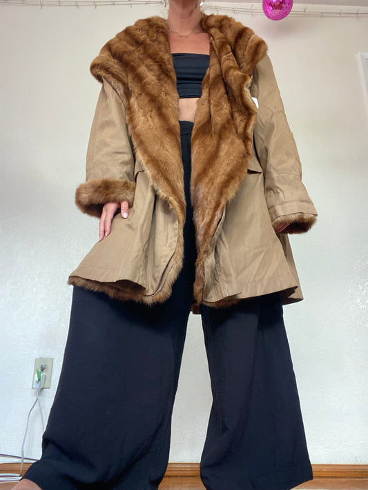 Vintage Reversible Tan Mink Fur Coat – Size X-Large