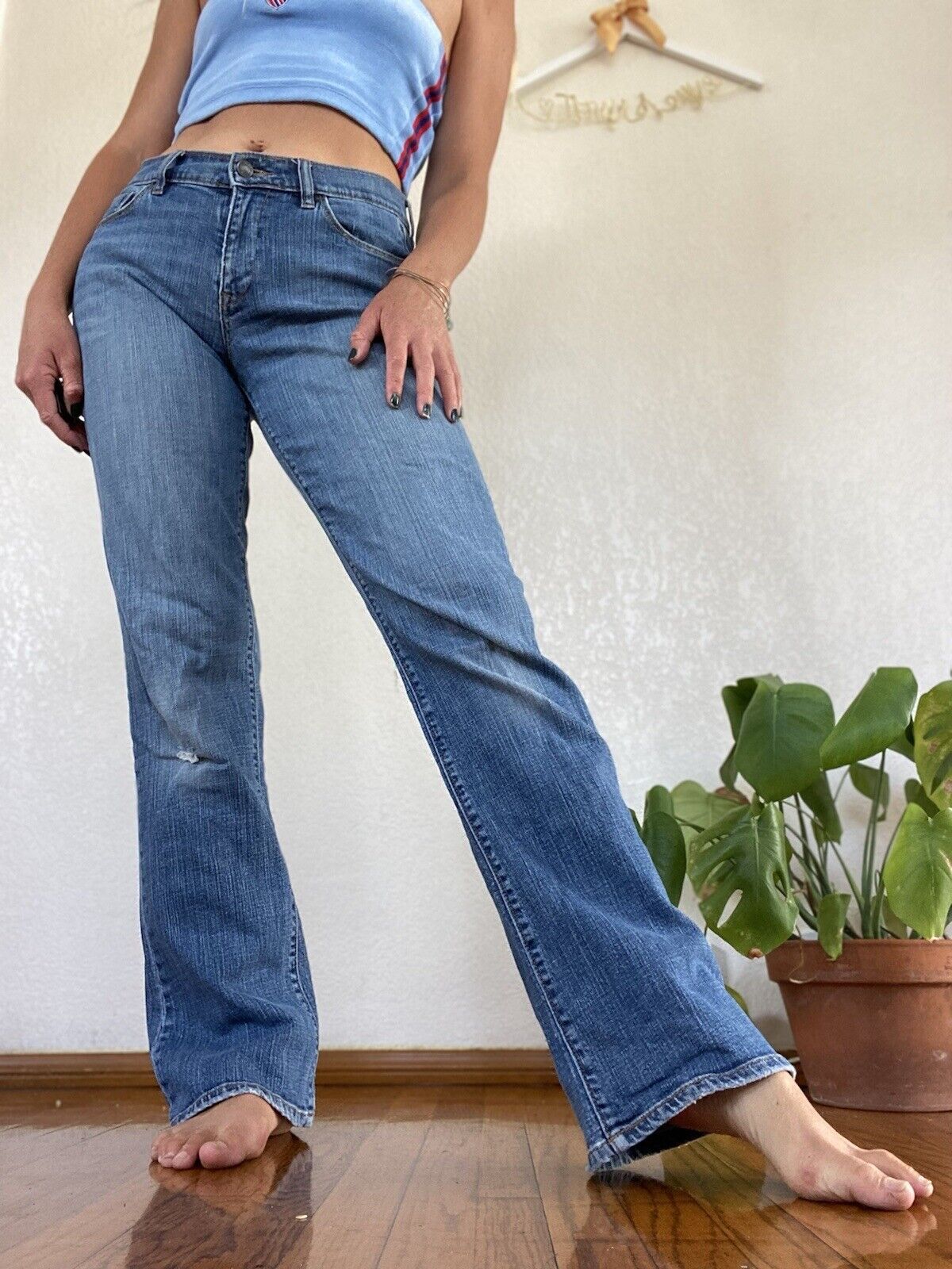 Mid-Rise Bootcut Jeans - Old Navy Sweetheart - Women's 6