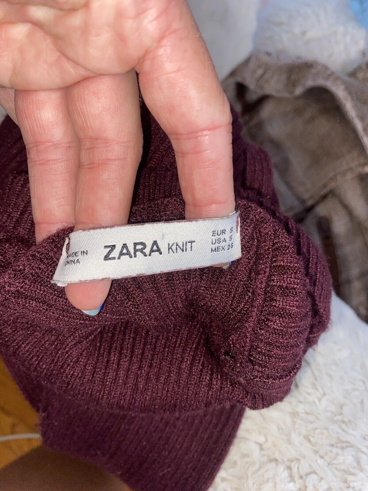 Maroon Turtleneck Sweater - Zara - Size Small