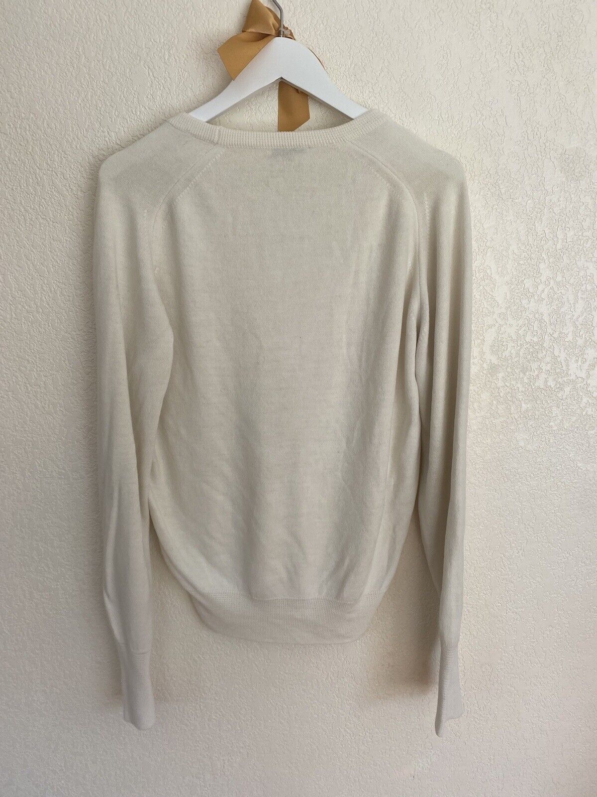 White V-Neck Sweater - Duvet - Men’s Small