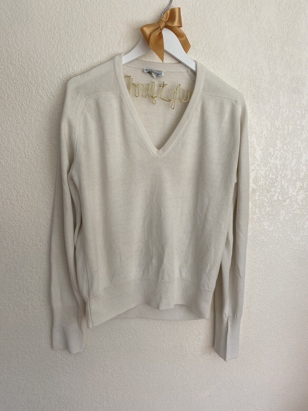 White V-Neck Sweater - Duvet - Men’s Small