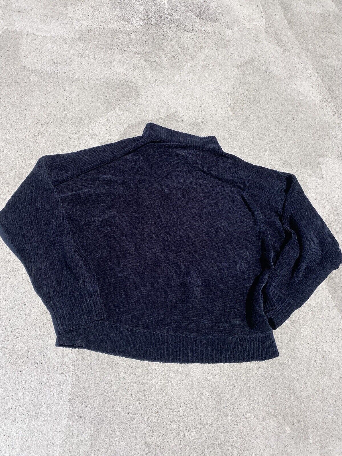 Black Velour Mock Neck Sweater - Unbranded - Women’s Medium