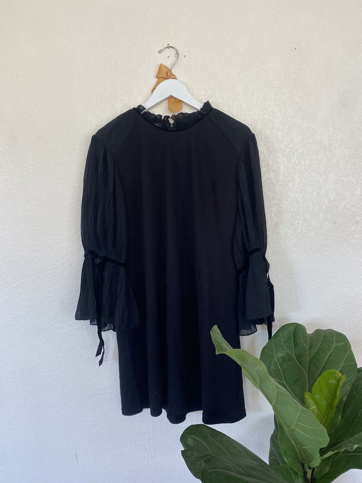 Black Puff Sleeve Dress - Cupio - Women’s Large